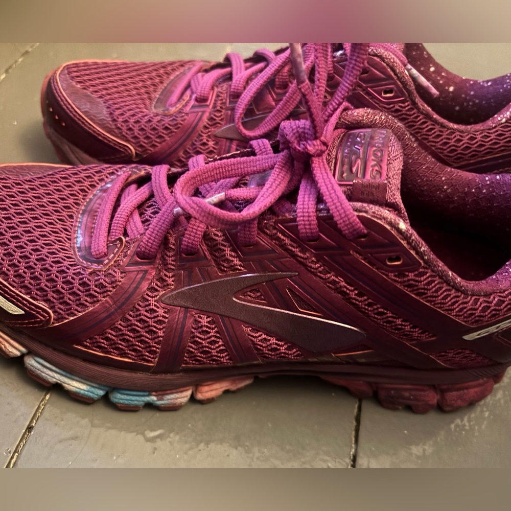 Brooks Women's Running Shoes - Purple Galaxy